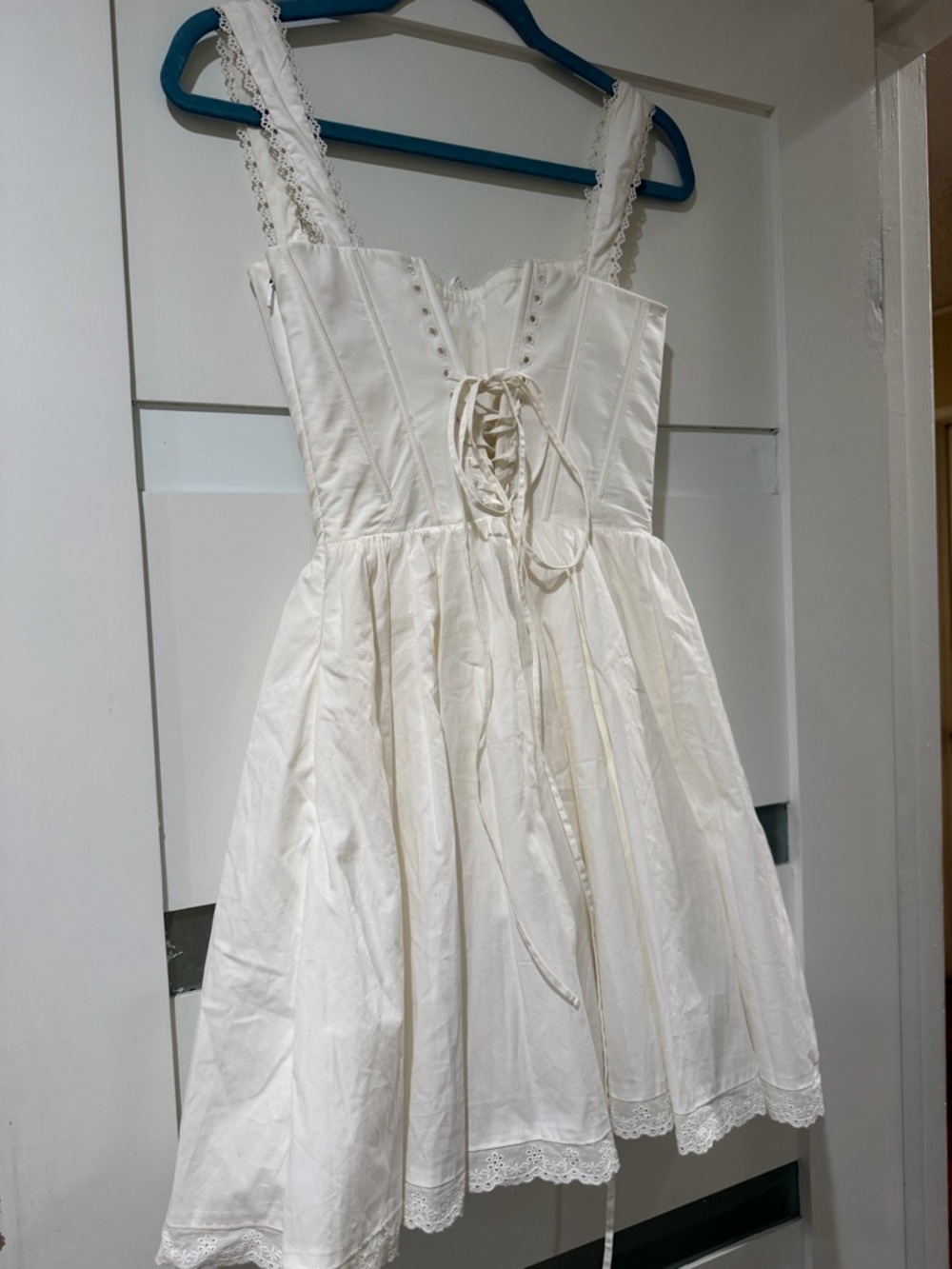 House of CB White Vintage-Style Mini Dress - Picture 11 of 12